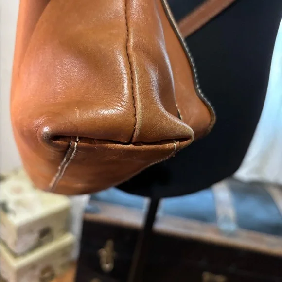 Brown Leather Crossbody Bag by Patricia Nash - Picture 6 of 9